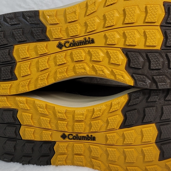 Columbia Mens Pivot Mid Waterproof Hiking Shoe Dark Grey Yellow Size 10 - Picture 10 of 11